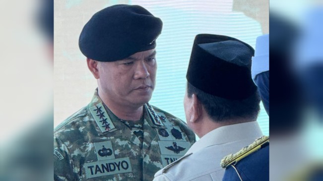 Jenderal TNI Tandyo Budi Revita saat dilantik Presiden Prabowo. [Instagram]